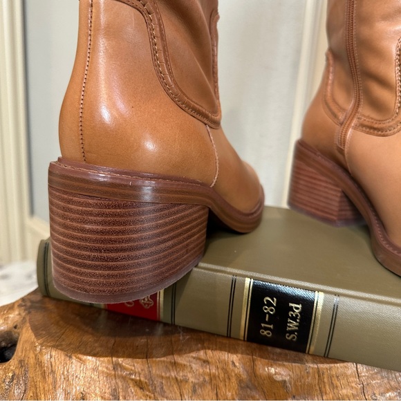 Vince Camuto Vuliann2 Wide Calf Leather Knee High Boots Tan Brown 9 WC - Picture 4 of 15